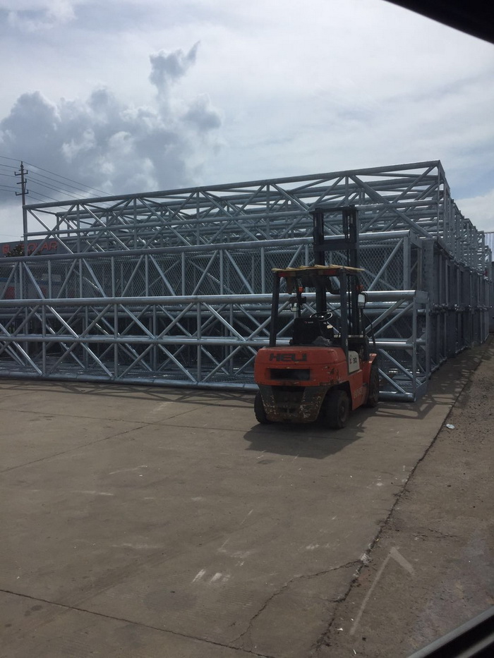 龍門(mén)架標(biāo)牌桿